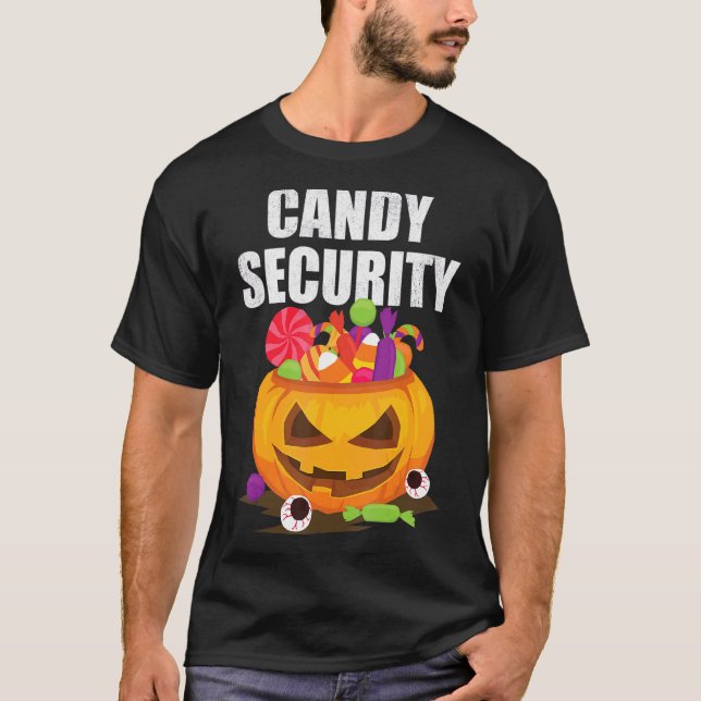 Candy Security Parents Halloween Costume 3 T Shirt (Framsida)