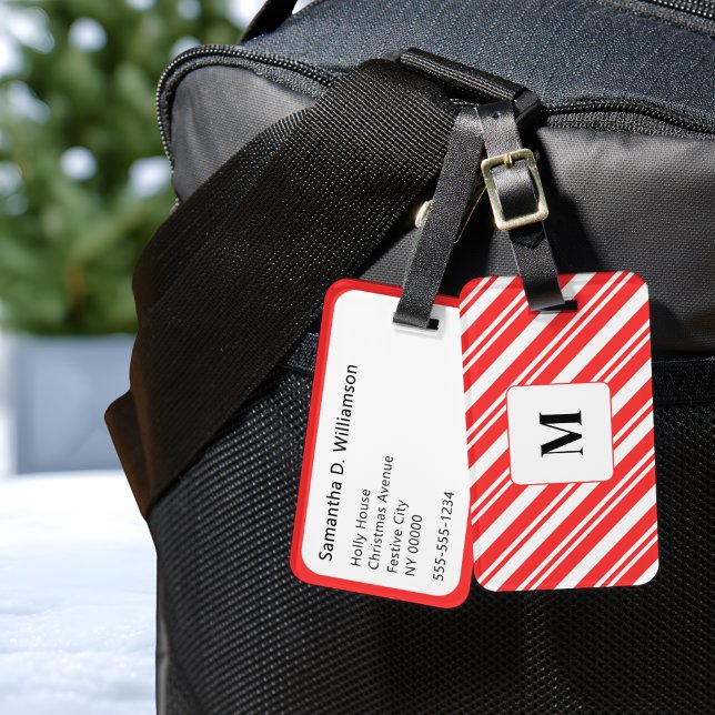 Candy Stripe Röd och Vit Monogrammerad Jul Bagagebricka (A festive monogrammed Christmas luggage tag with red and white candy stripe design)