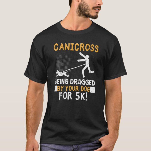 Canicross dras av Hund för 5 000 T Shirt (Framsida)