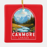 Canmore Canada Travel Art Vintage Julgransprydnad Keramik<br><div class="desc">Färgdesign för Canmore-retrovektor. Canmore är en stad i Albertas Rocky mountains,  väster i Calgary. Det är känt för kragiska toppmöten som de tre systrarna och Ha Ling Peak.</div>
