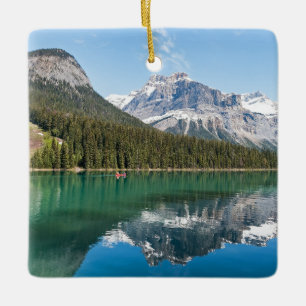 Canoe on berömd Emerald Sjö-Yoho NP, Kanada Julgransprydnad Keramik
