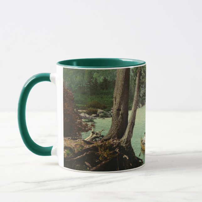 Canoeing on a Adirondack Mountain Stream Mugg (Vänster)