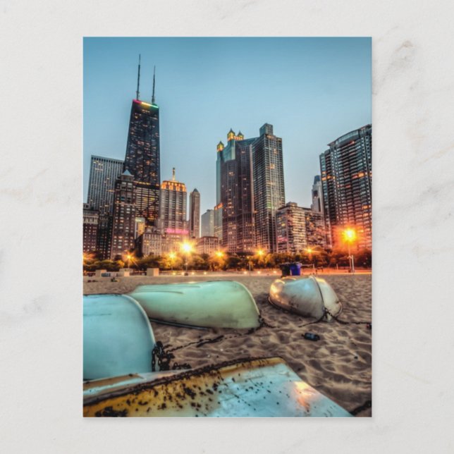 Canoes på Oak Street Beach lite efter solnedgången Vykort (Framsida)