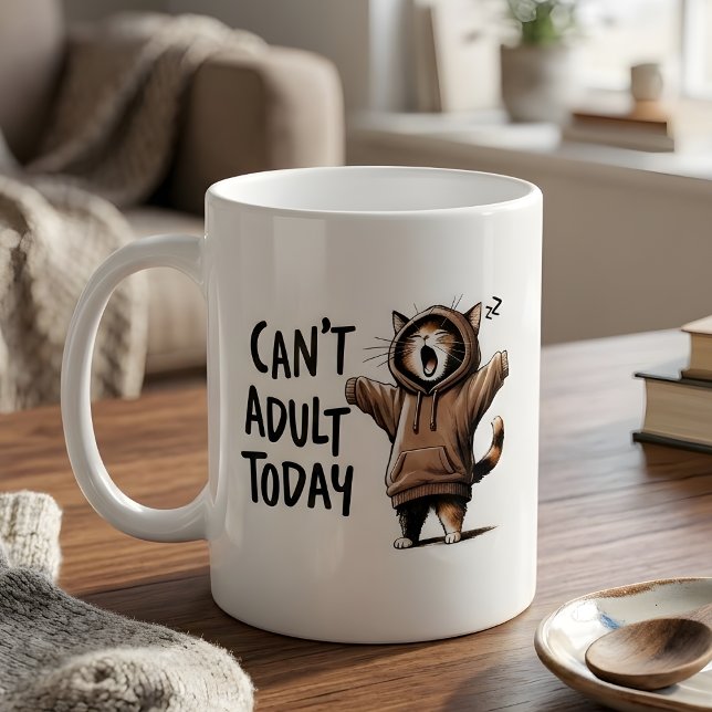 "Can't Adult Today" Funny Sleepy Cat in Hoodie Mug Kaffemugg (Skapare uppladdad)