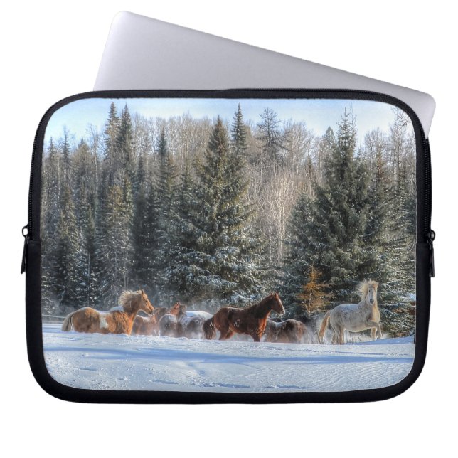 Cantering, Running Horses in Winter Snö Photo Laptop Sleeve (Framsidan)