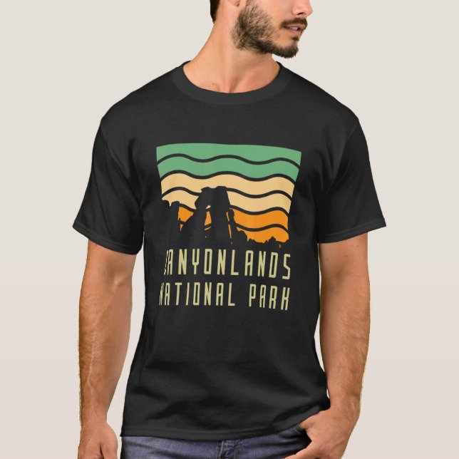 Canyonland National Park Hiking Vacation 3 T Shirt (Framsida)