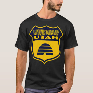 Canyonlands nationalpark Utah Retro Flagga Shield T Shirt