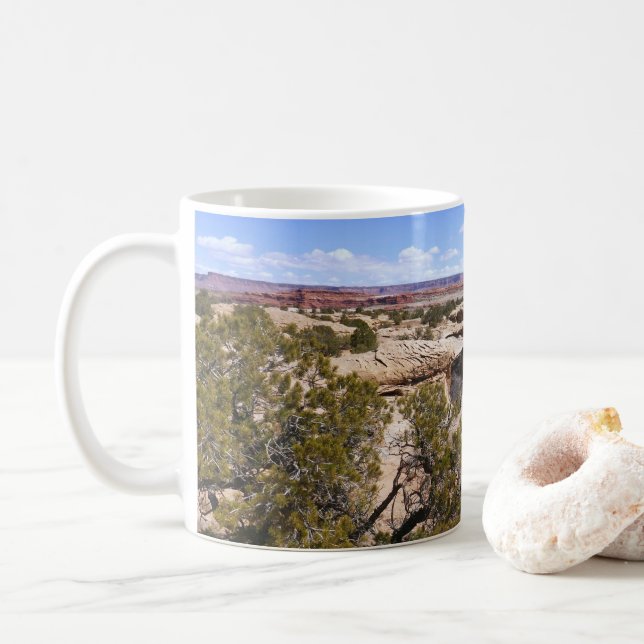 Canyonlands Vy från Cave Springs Trail Kaffemugg (Med munk)