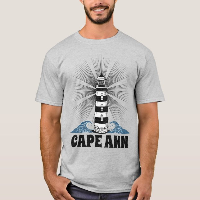 Cape Ann Lighthouse New England T Shirt (Framsida)