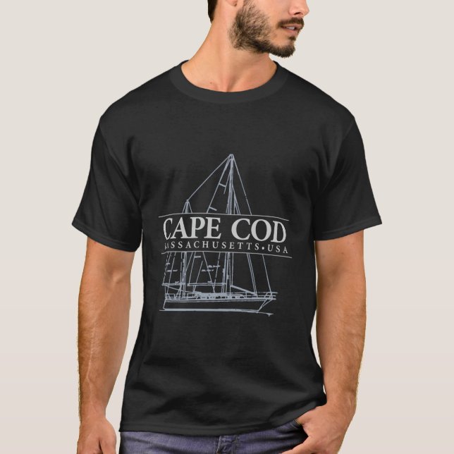 Cape Cod Massachusetts Sailboat T Shirt (Framsida)