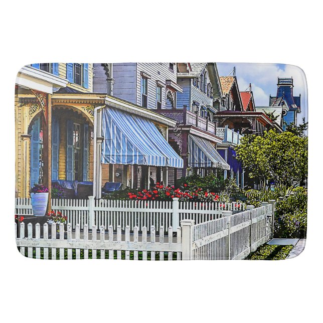 Cape May NJ - Färgrik viktoriansk gata Badrumsmatta (Framsidan)