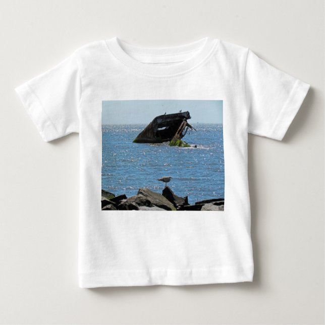 Cape May Shipwreck Tee Shirt (Framsida)