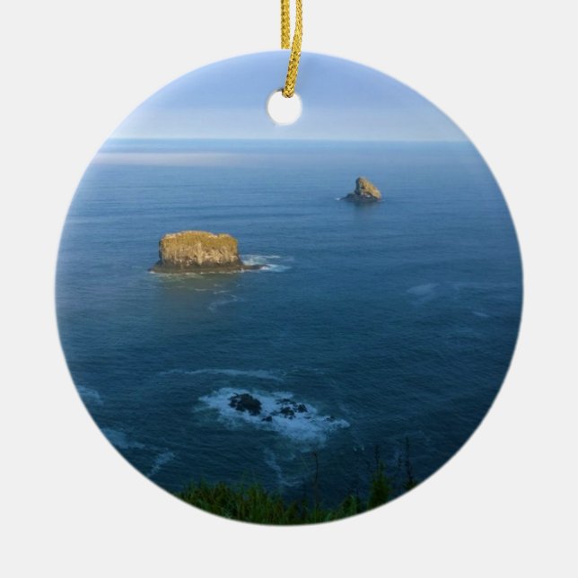 Cape Meares, Oregon Kusten Julgransprydnad Keramik (Framsidan)