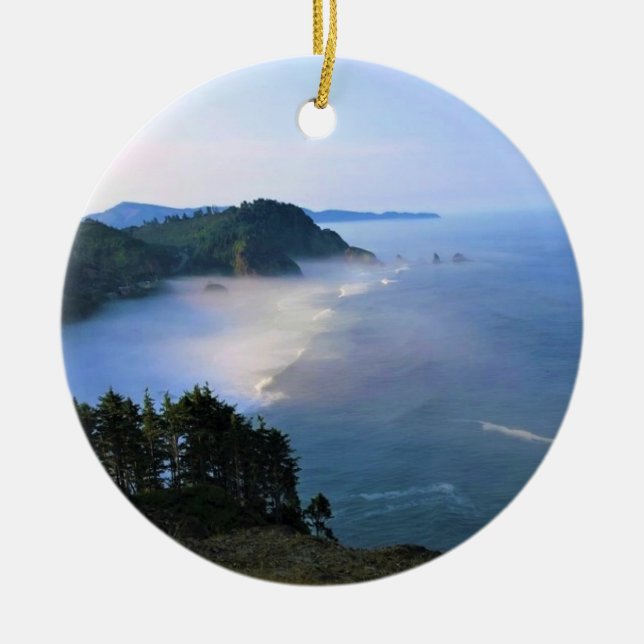 Cape Meares, Oregon Kusten Julgransprydnad Keramik (Framsidan)