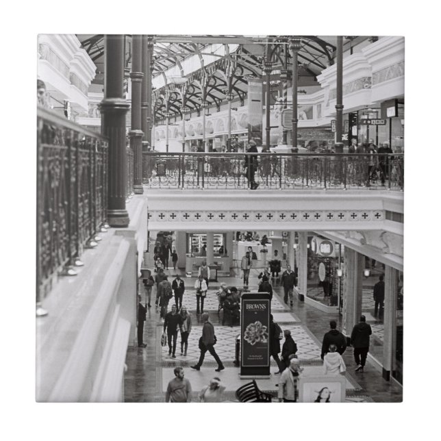 Cape Town Canal Walk Monochrome Life Kakelplatta (Framsidan)
