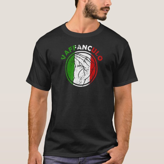 Capisci Vaffanculo Italiano Flagga Hand Gesture T Shirt (Framsida)