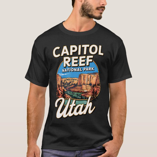 Capitol Reef National Park Utah T Shirt (Framsida)