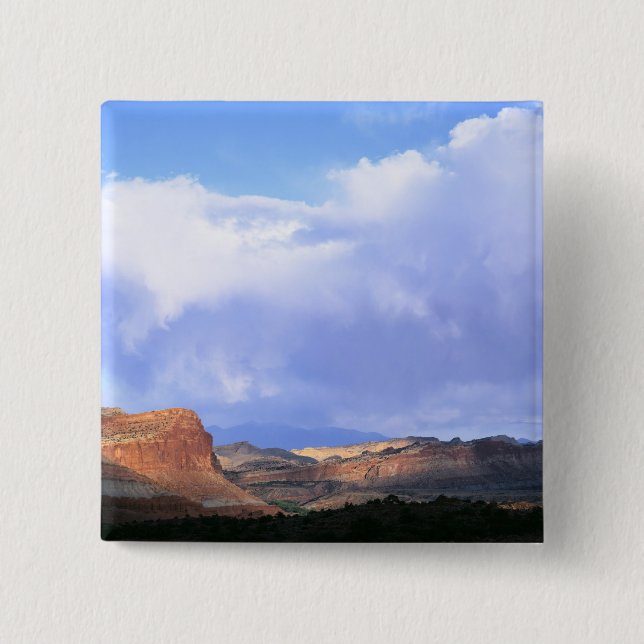 Capitol Reef National Park, Utah. USA. Cumulus Knapp (Framsida)