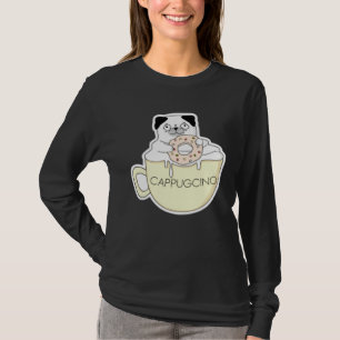 CappugCino Söt Pug med en Kaka i en Cappuccino T Shirt