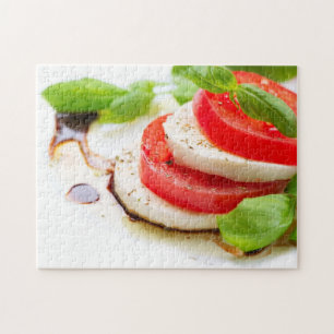 Caprese sallad. Tomat- och Mozzarellaskivor Pussel