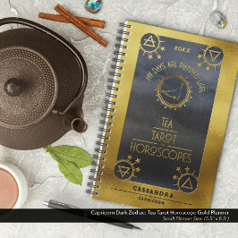 Capricorn Mörk Zodiac: Tea Tarot Horoscope Guld