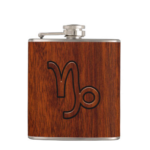 Capricorn Zodiac Symbol i Mahogany Wood Stil Fickplunta