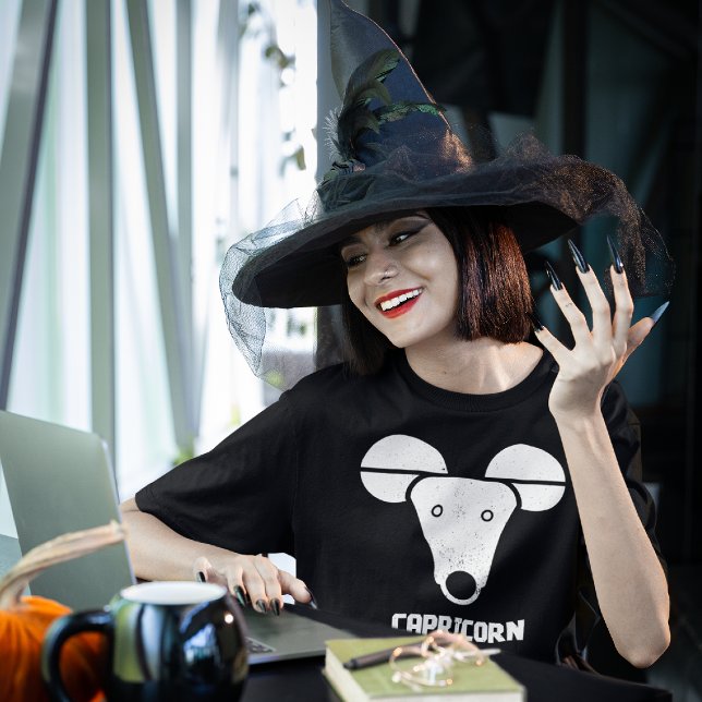 Capricorn Zodiac-tecken T Shirt (Skapare uppladdad)