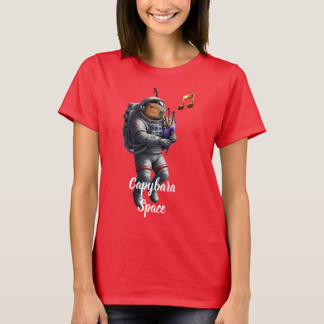 Capybara Astronaut Dudelsäckspelande Rymd T-Shirt (Framsida)