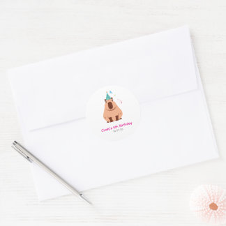 Capybara födelsedagsdekal runt klistermärke
