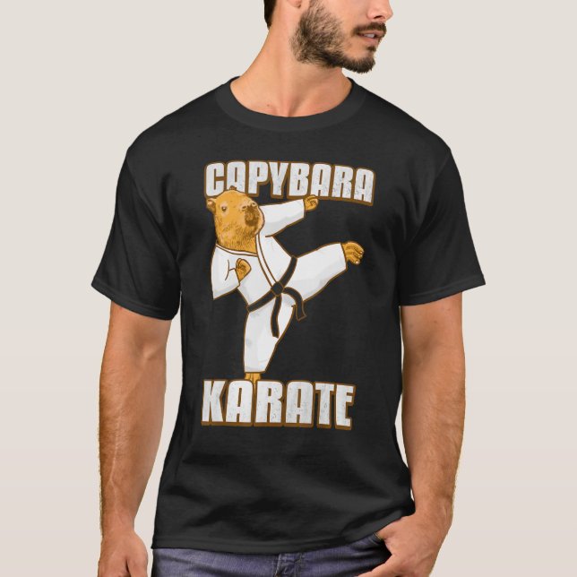 Capybara Karate-Gi T Shirt (Framsida)