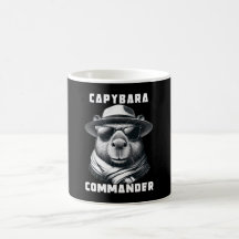 Capybara Med Solglasögon Capy Kommendör