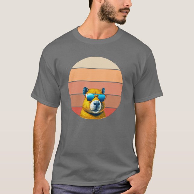 Capybara Retro T Shirt (Framsida)