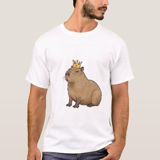 Capybara Royalty: The King of Chill. T Shirt (Framsida)