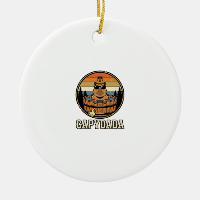 Capydada Capybara Pappa Retro Bastu Vektor Design_ Julgransprydnad Keramik (Framsidan)