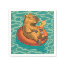 Capylara cocktail sur bouée à la piscine