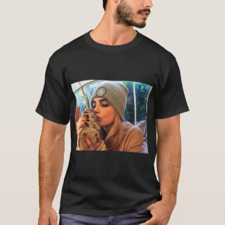 Cara delevingne t shirt