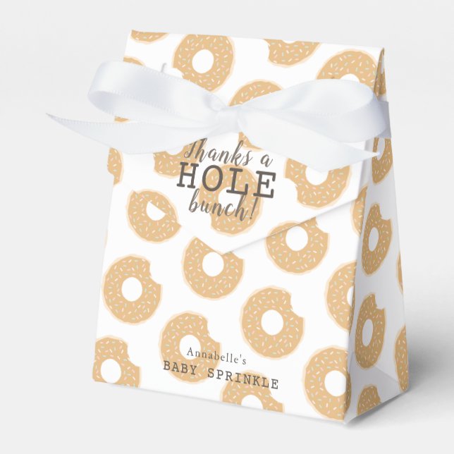 Caramel Donut Tack Baby Shower Gift Presentaskar (Framsidan Sidan)