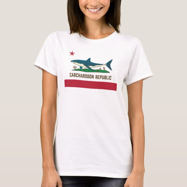 Carcharodon Republic California Flagga White Shark T Shirt (Framsida)
