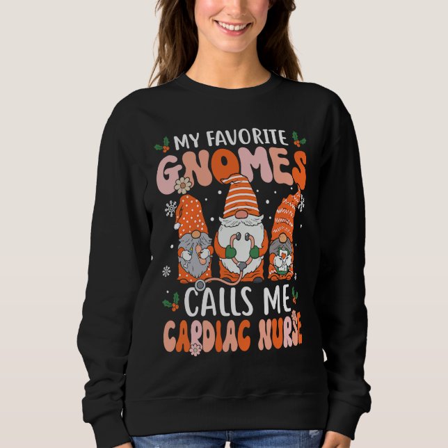 Cardiac Nurse Groovy Christmas Gnome Nurse T Shirt (Framsida)