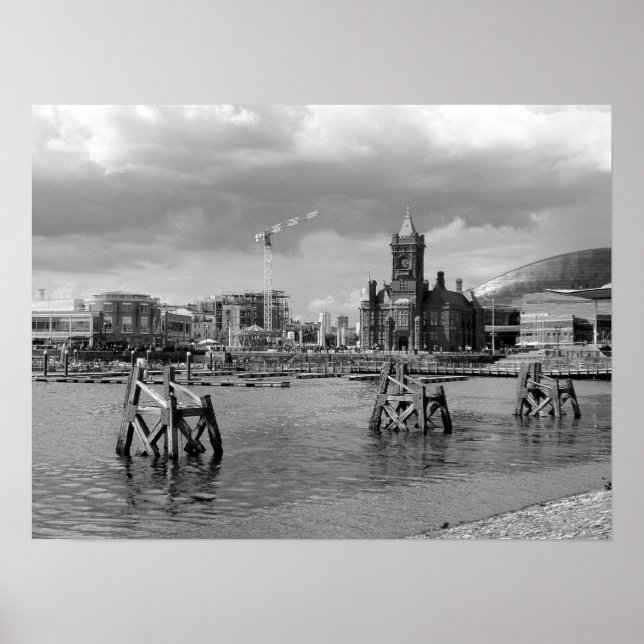 Cardiff Bay, Cardiff, Wales - Black and White Poster (Framsidan)