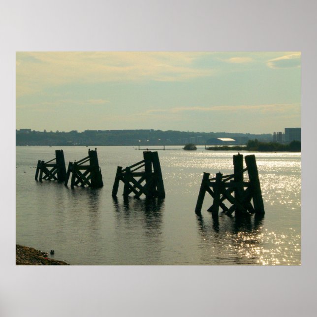 Cardiff Bay Poster (Framsidan)