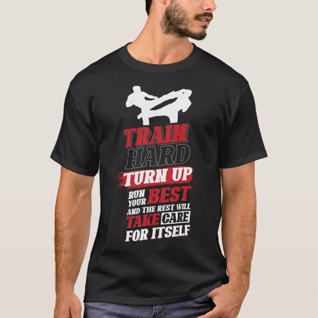 Cardio Kickboxing Design For Kickboxer  T Shirt (Framsida)