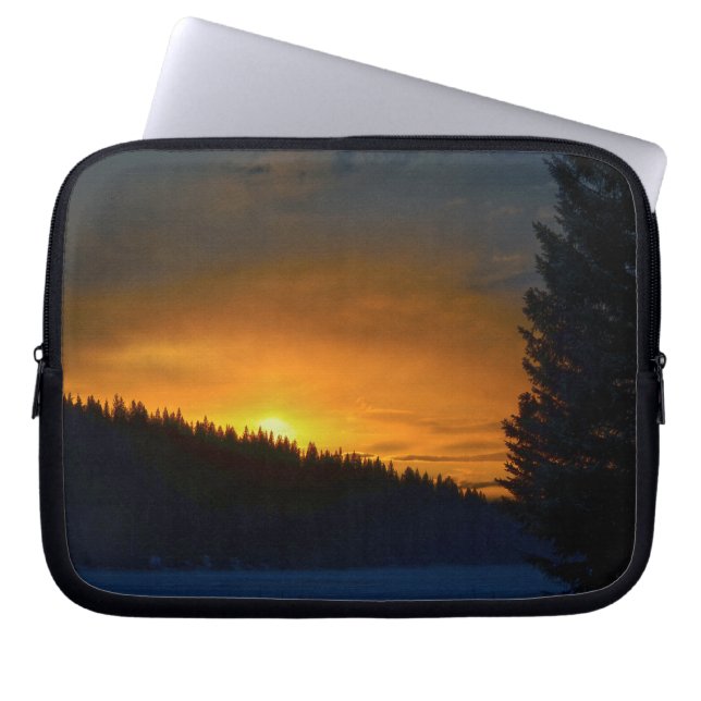 Cariboo Natature Ligcape Sjö Sunset Laptop Sleeve (Framsidan)
