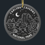 Carlsbad Caverns nationalpark Vintage  Julgransprydnad Keramik<br><div class="desc">Carlsbad Caverns monoline design. Parken har mer än 100 grottor. Stalaktites klamrar sig vid Big Rooms tak,  en enorm underjordisk kammare i cavern.</div>