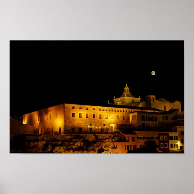 Carmen-kyrkan nattetid - Mahon, Menorca, Spanien Poster (Framsidan)