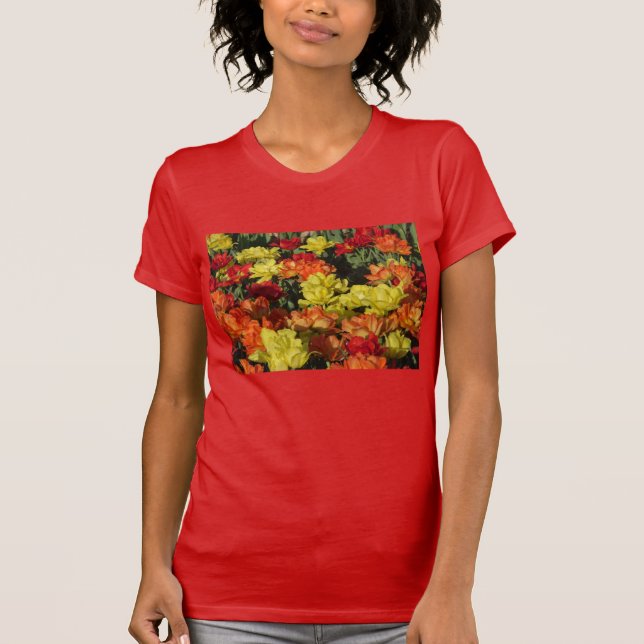 Carnation T-Shirt (röd) (Framsida)