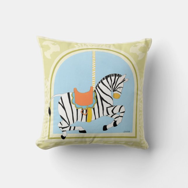 Carousel Zebra av June Erica Vess Kudde (Framsida)