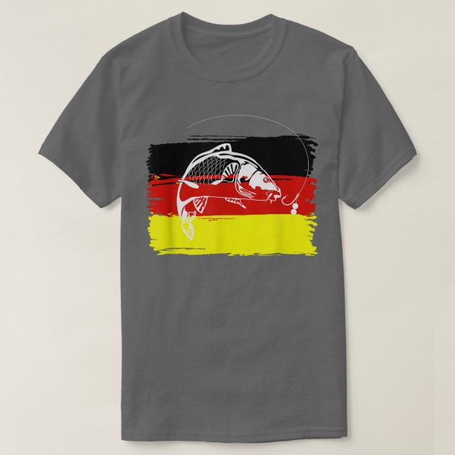 Carp Fisherman DesignTysk Flagga Carp Fishing  T Shirt (Design framsida)