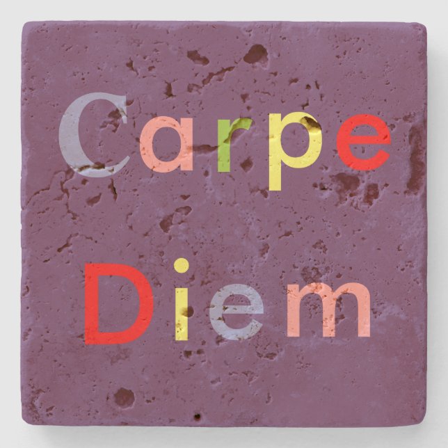 ’CARPE DIEM’ IN MULTI FÄRGAD BREV UNDERLÄGG STEN (Framsidan)