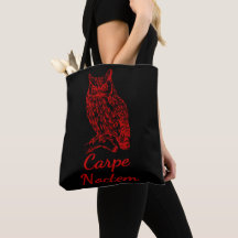 Carpe Noctem Uggla Graphic